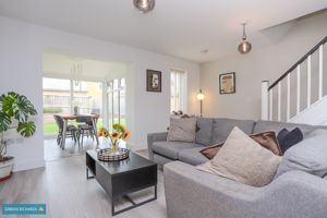Siting Room- click for photo gallery
